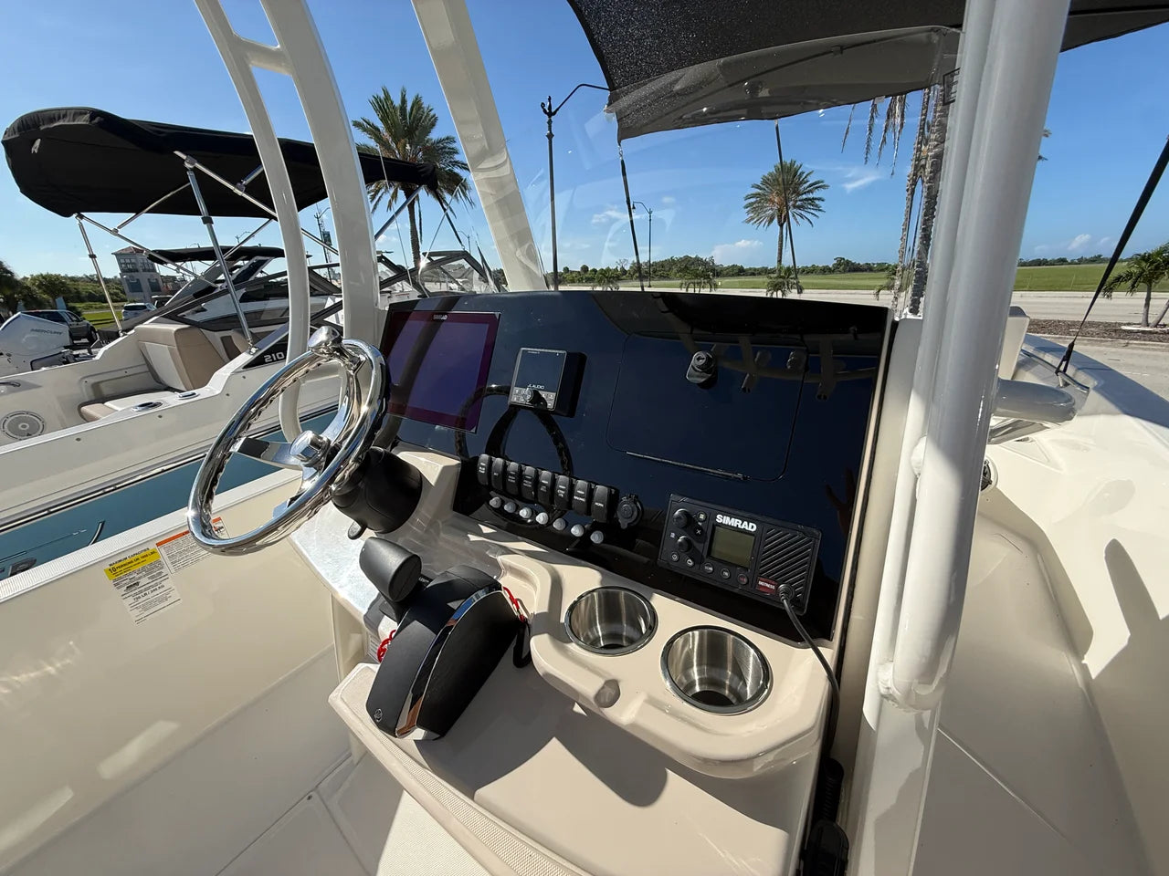 2027 Boston Whaler 250 Dauntless 25.0 feet, Venice, Florida #22
