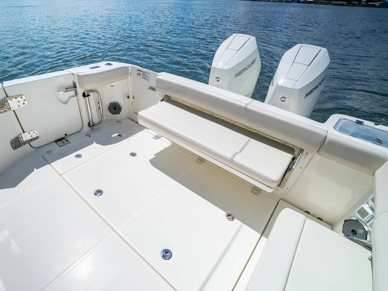 2026 Boston Whaler 325 Conquest 32.0 feet, Clearwater, Florida #48