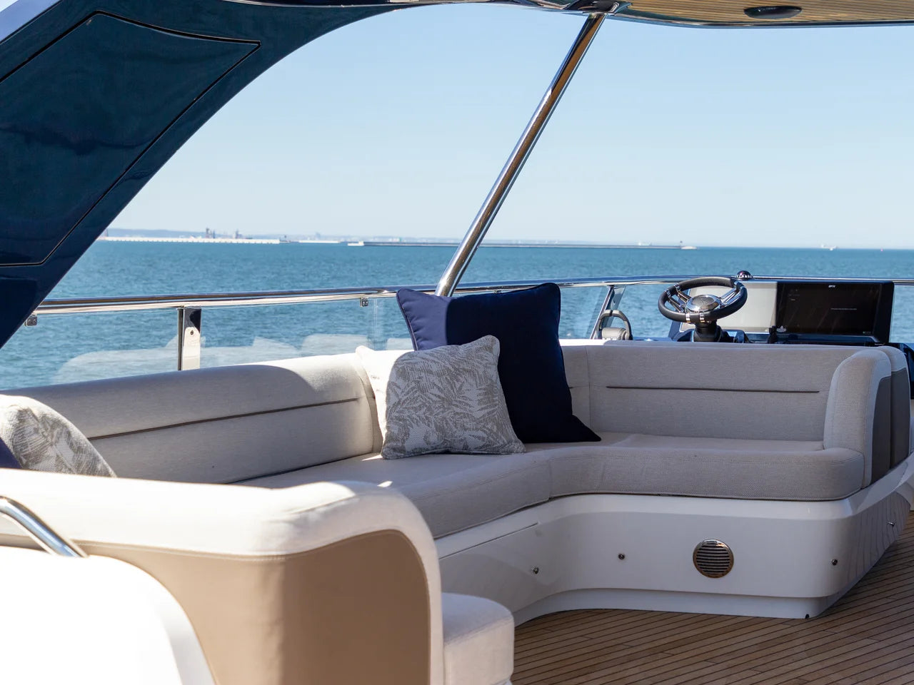 2027 Galeon 620 FLY 62.0 feet, Pompano Beach, FL #23