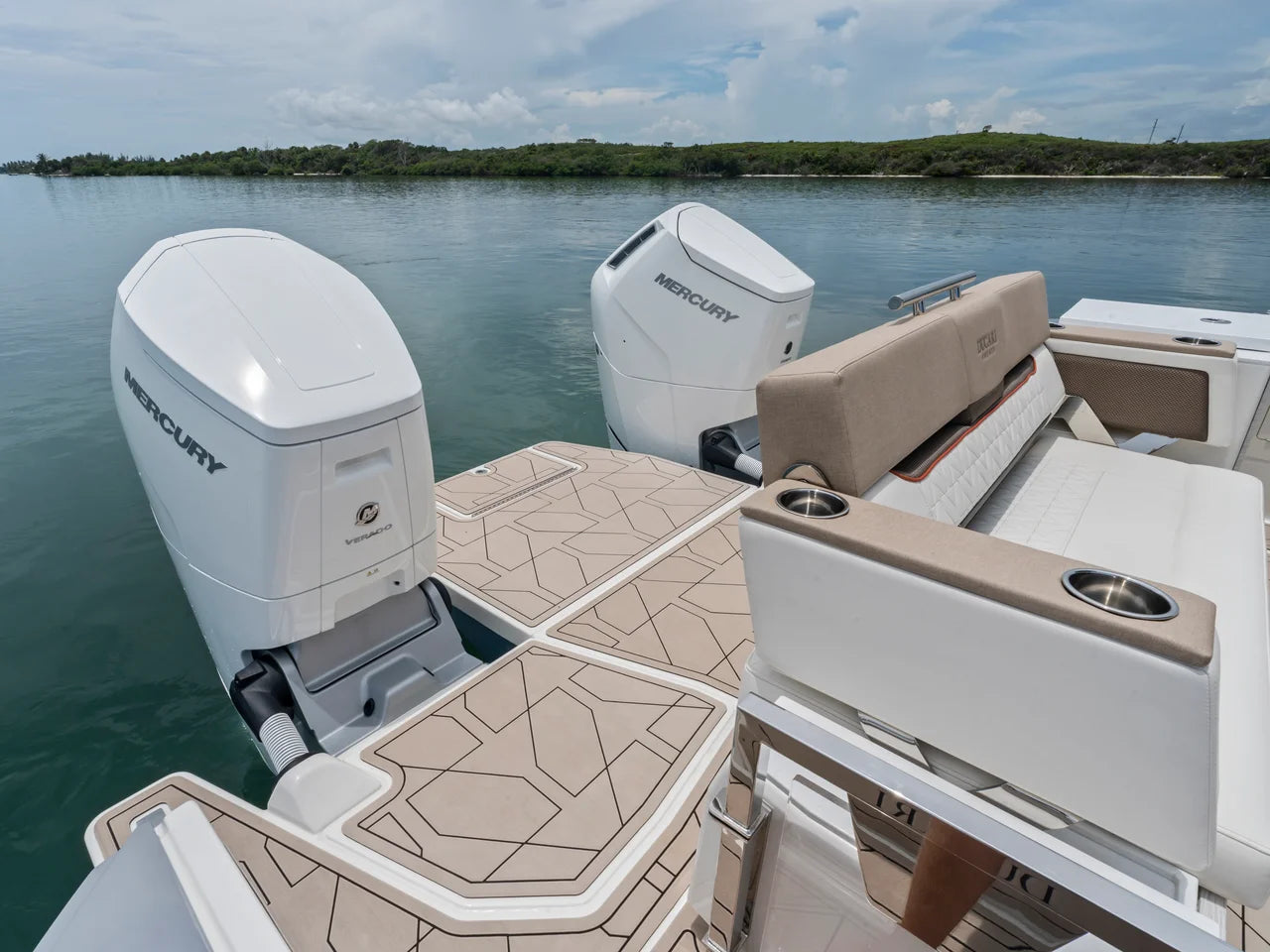 2027 Ducari 37 XIV 37.0 feet, Dania Beach, Florida #22