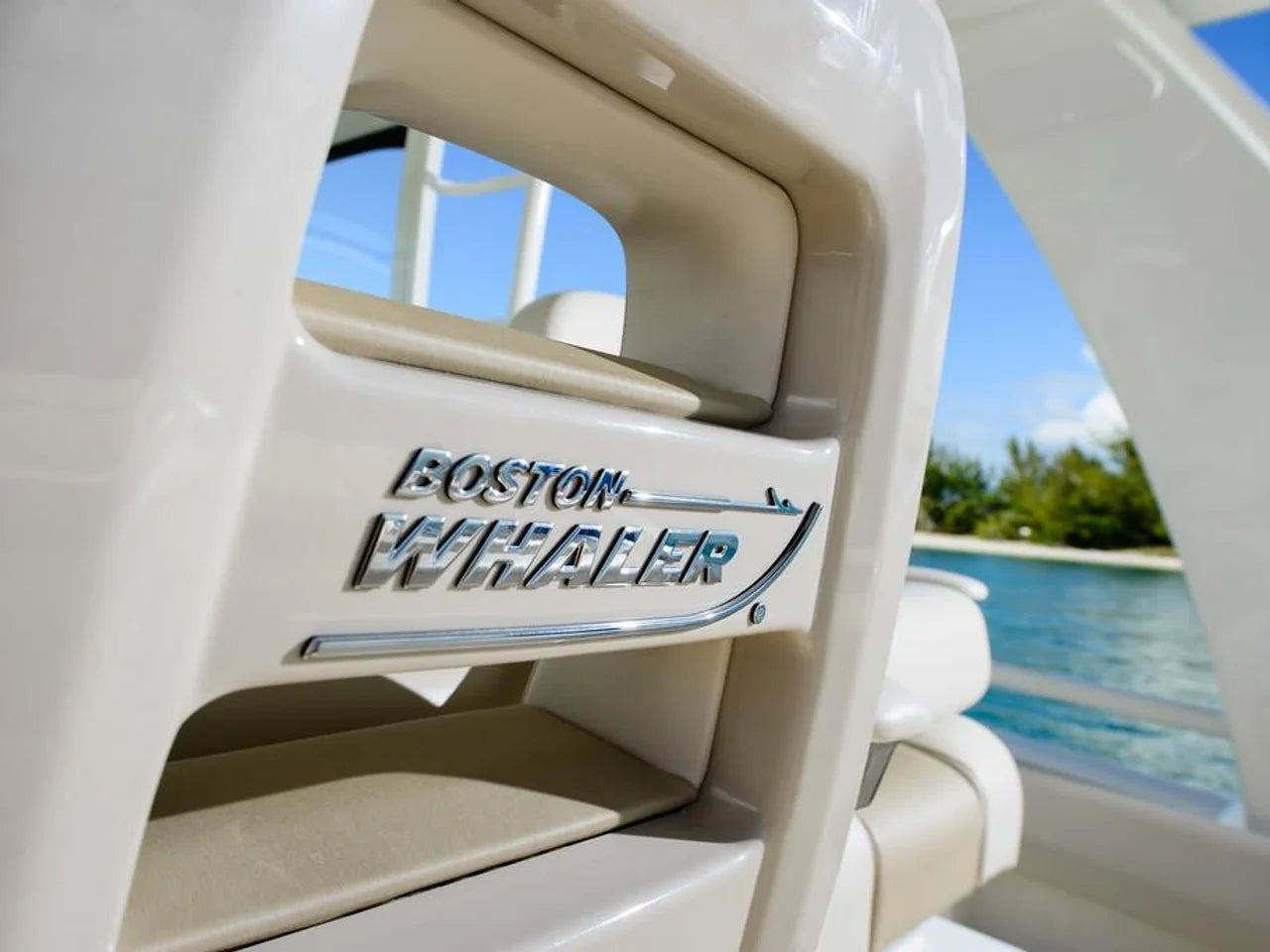 2026 Boston Whaler 420 Outrage 42.0 feet, Inuvik, Northwest Territories #10