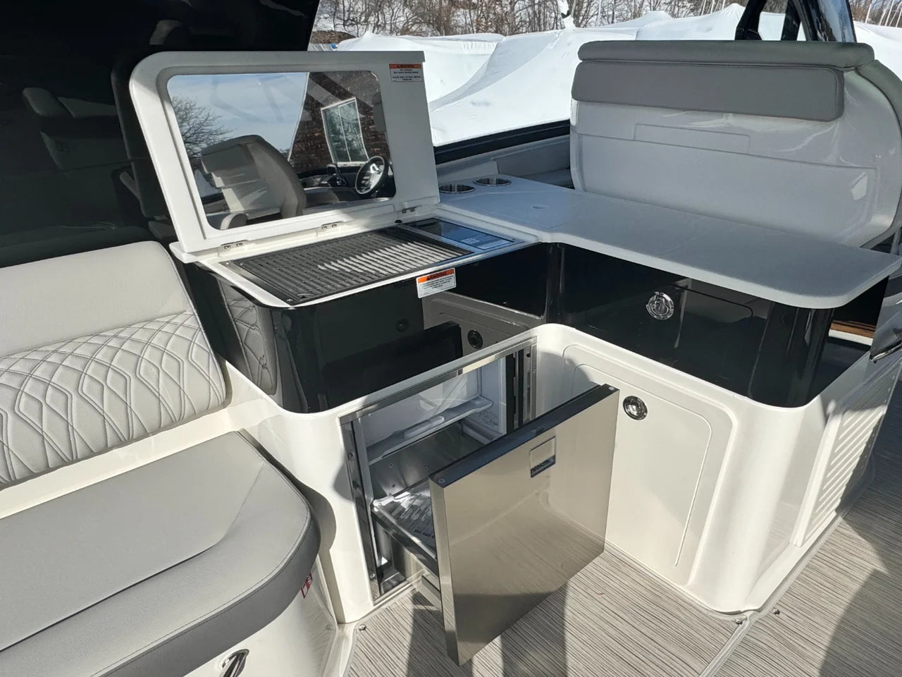 2026 Sea Ray Sundancer 370 Outboard 37.0 feet, Huntington, NY #12