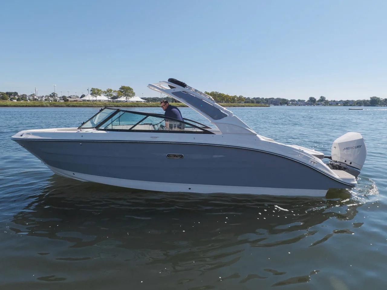 2026 Sea Ray SDX 250 Outboard 25.0 feet, Norwalk, Connecticut #3
