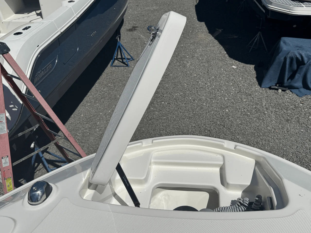 2017 Sea Ray SLX 350 OB 35.0 feet, Huntington, NY #42