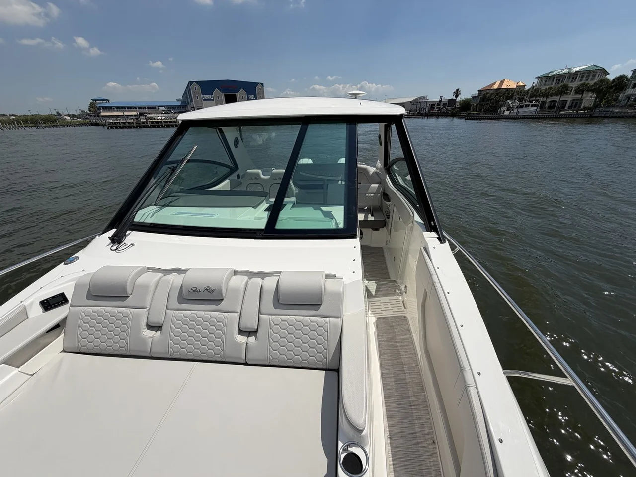 2026 Sea Ray Sundancer 320 Outboard 32.0 feet, Seabrook, TX #18