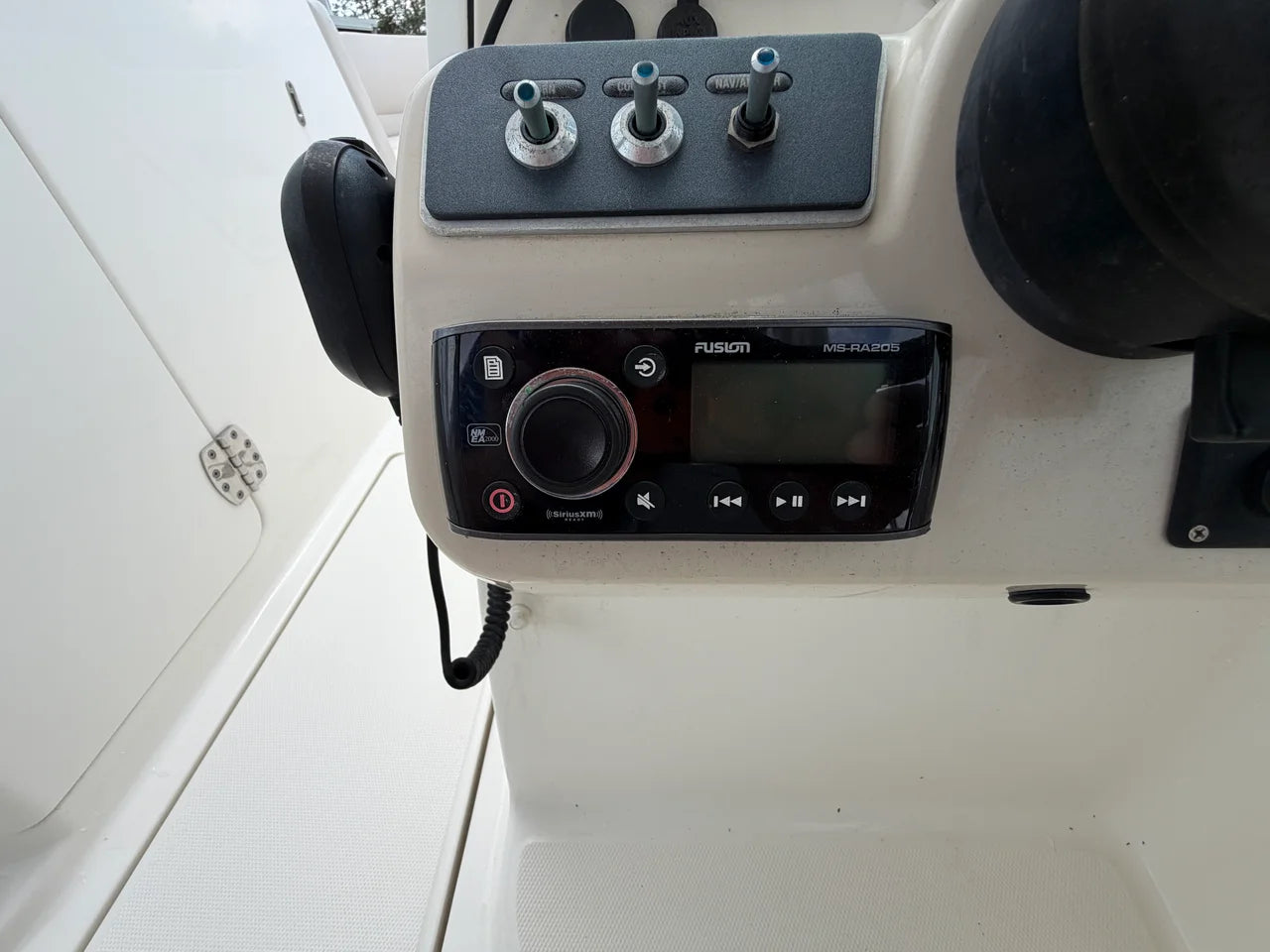 2018 Boston Whaler 230 VANTAGE 23.0 feet, Charleston, SC #20