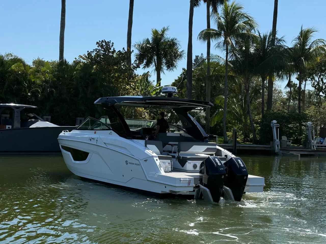 2022 Cruisers Yachts 34 GLS Outboard 34.0 feet, Miami, FL #6