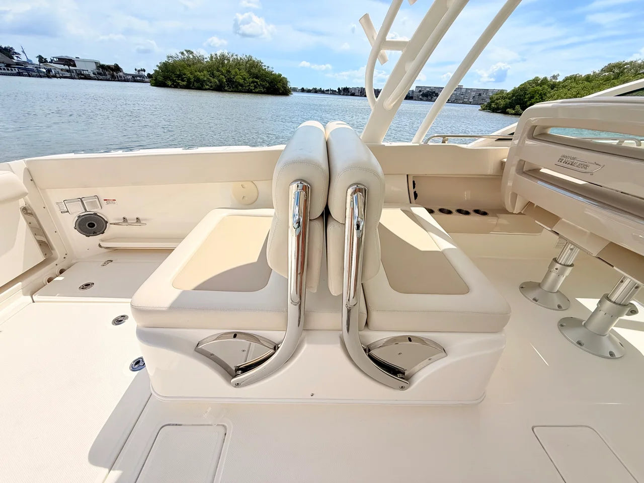 2024 Boston Whaler 320 Vantage 32.0 feet, St Petersburg, FL #33