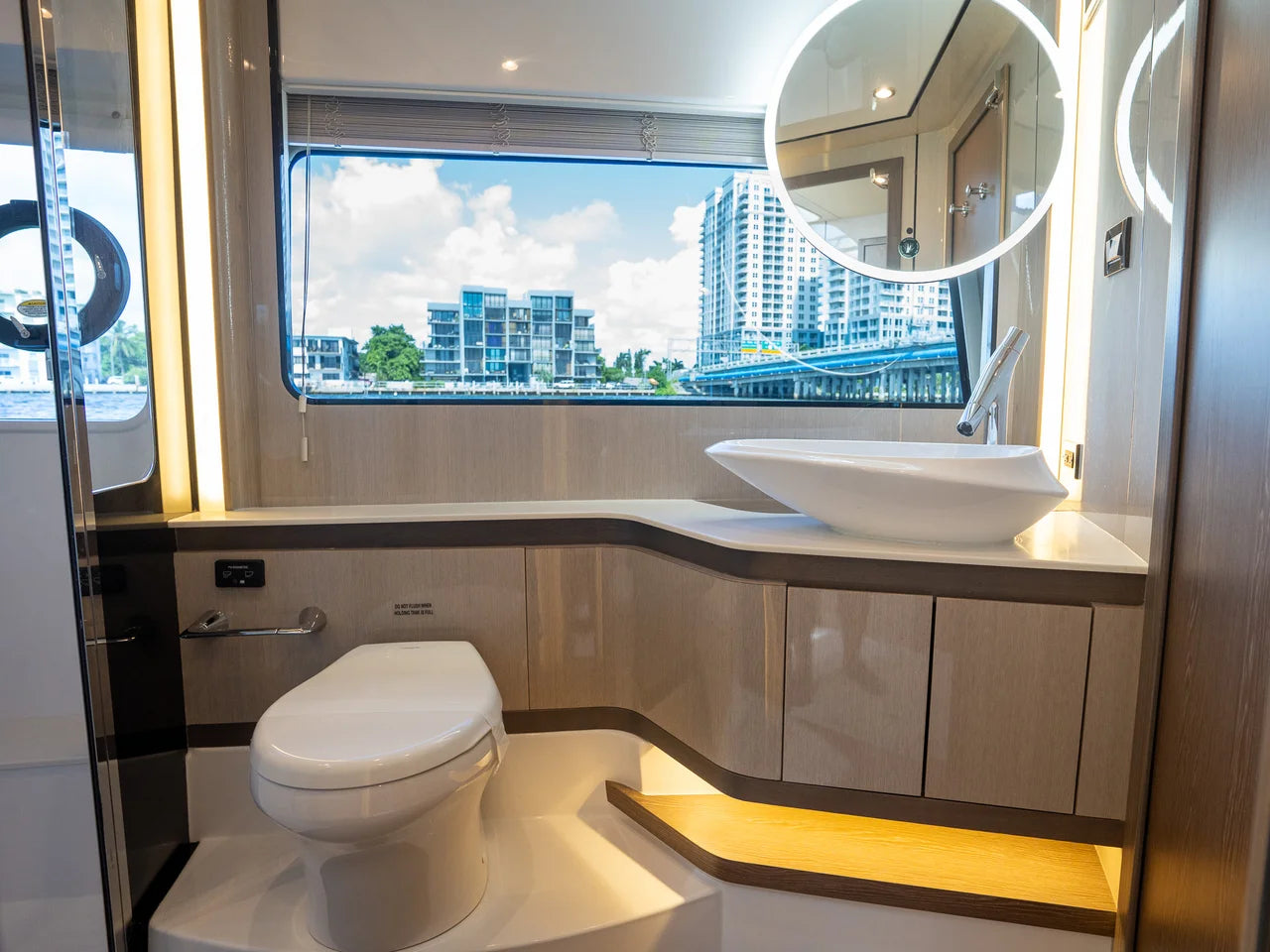 2026 Cruisers Yachts 57 FLY 57.0 feet, Miami, FL #43