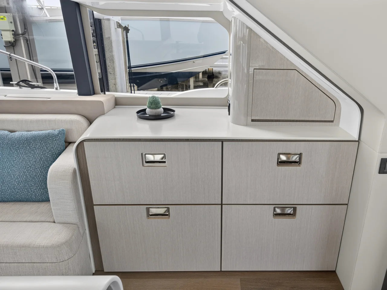 2026 Cruisers Yachts 57 FLY 57.0 feet, Stuart, Florida #4