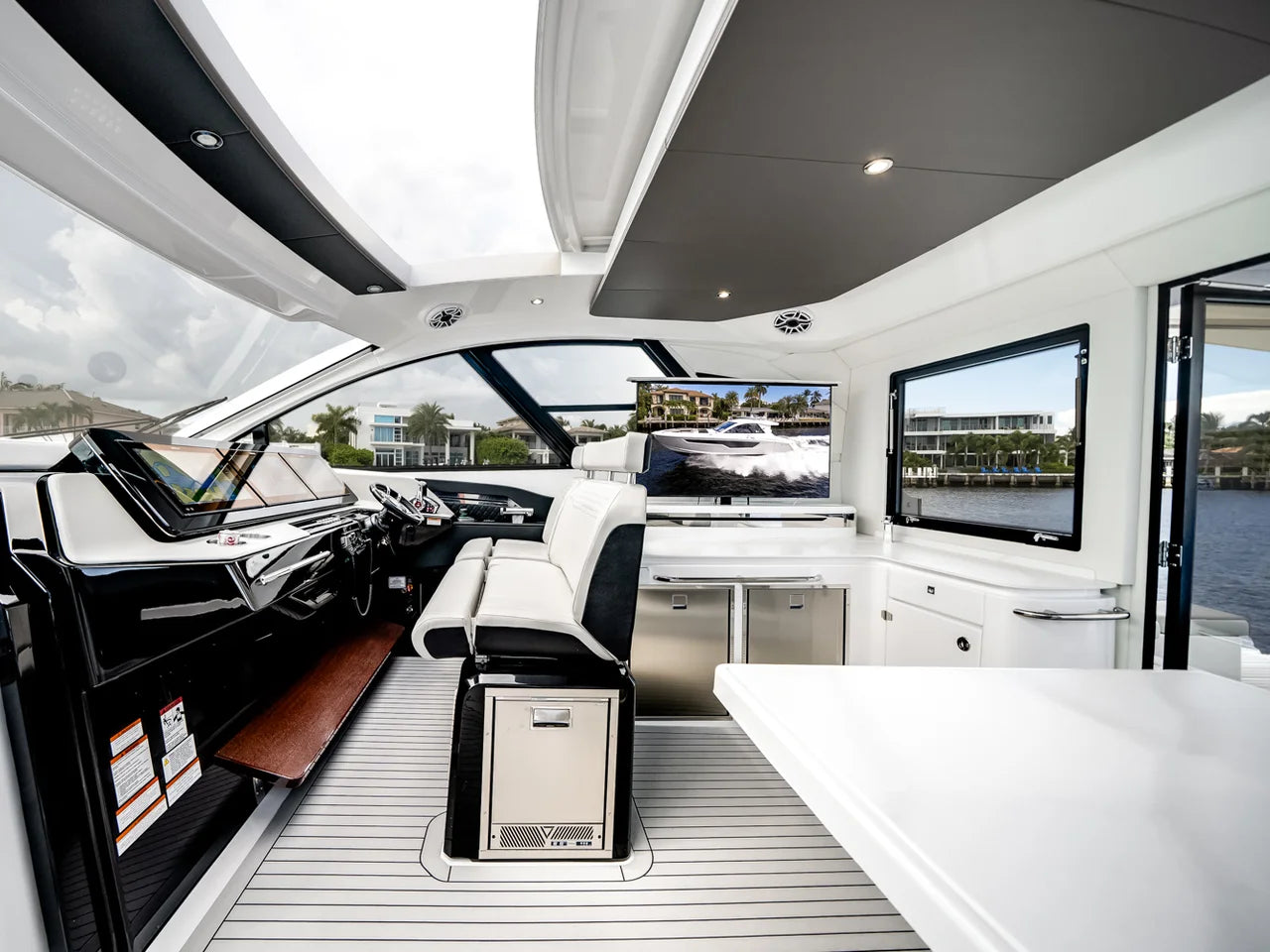 2026 Cruisers Yachts 50 GLS OB 50.0 feet, Pompano Beach, Florida #35