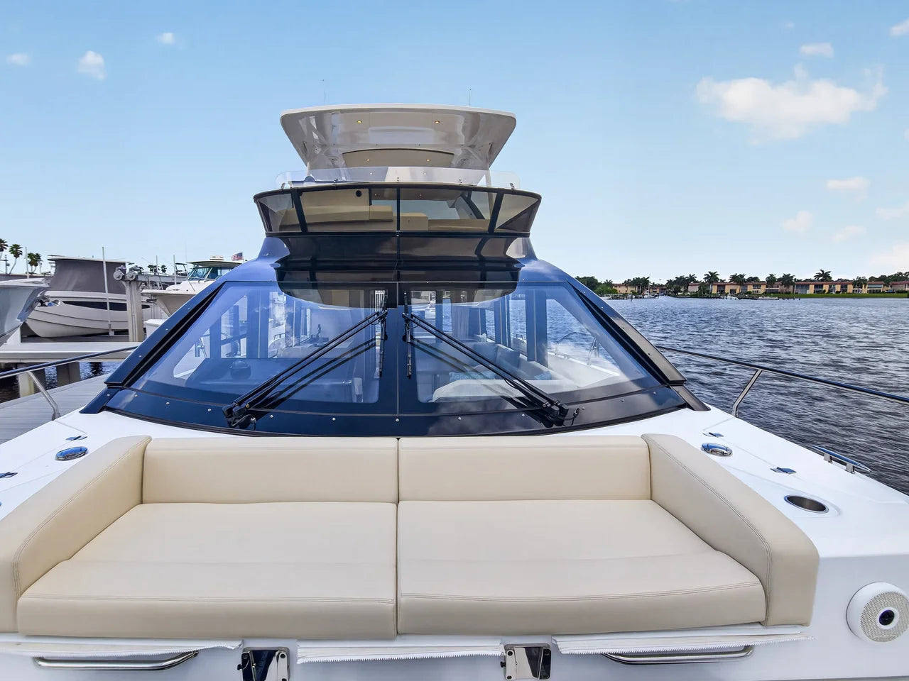 2026 Cruisers Yachts 57 FLY 57.0 feet, Stuart, Florida #57