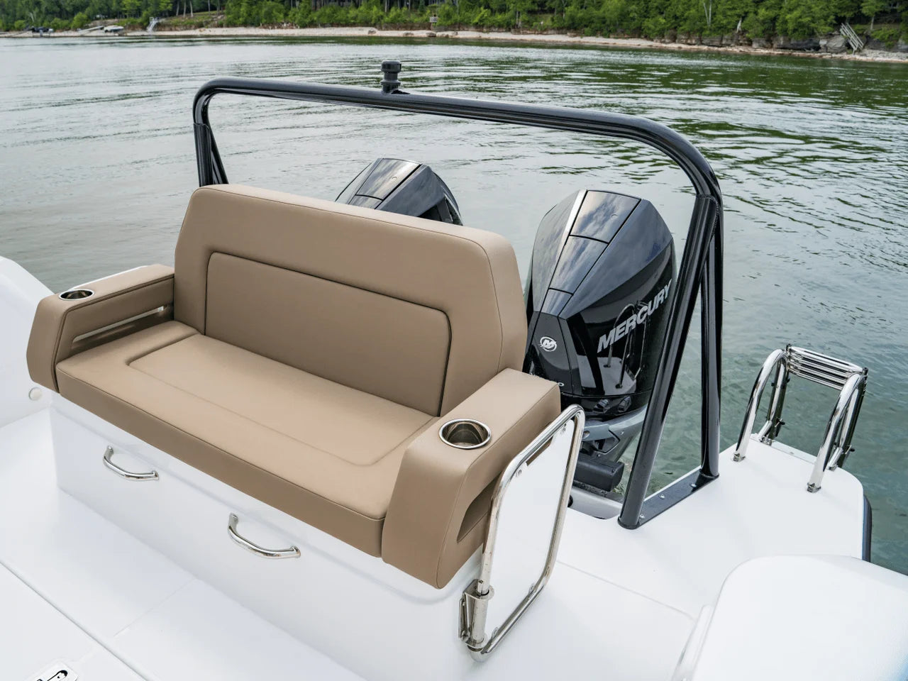 2027 Cruisers Yachts 38 VTR 38.0 feet, Miami, FL #9