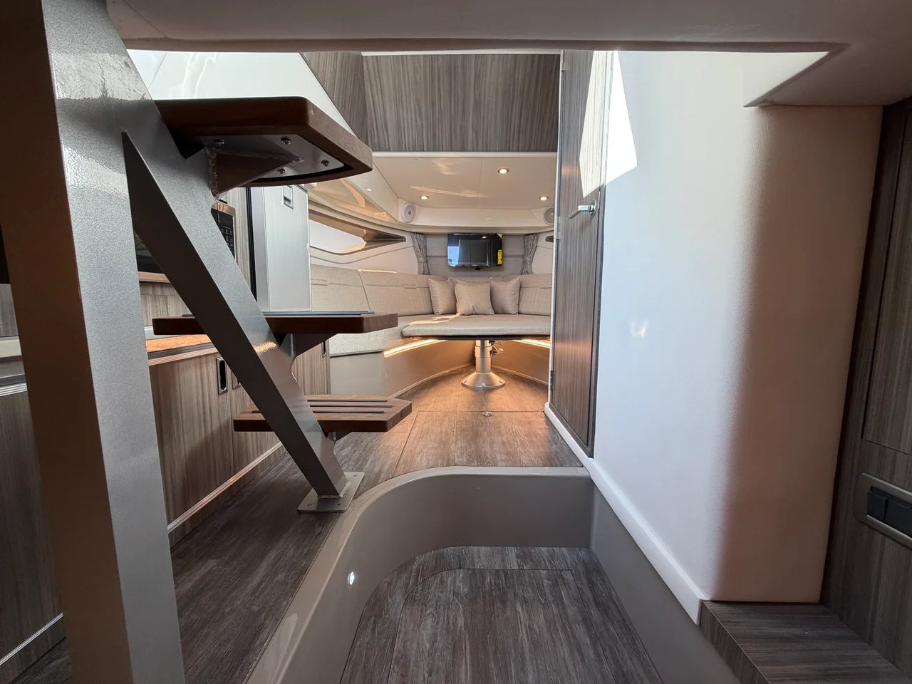 2026 Sea Ray Sundancer 320 Outboard 32.0 feet, Grasonville, MD #68