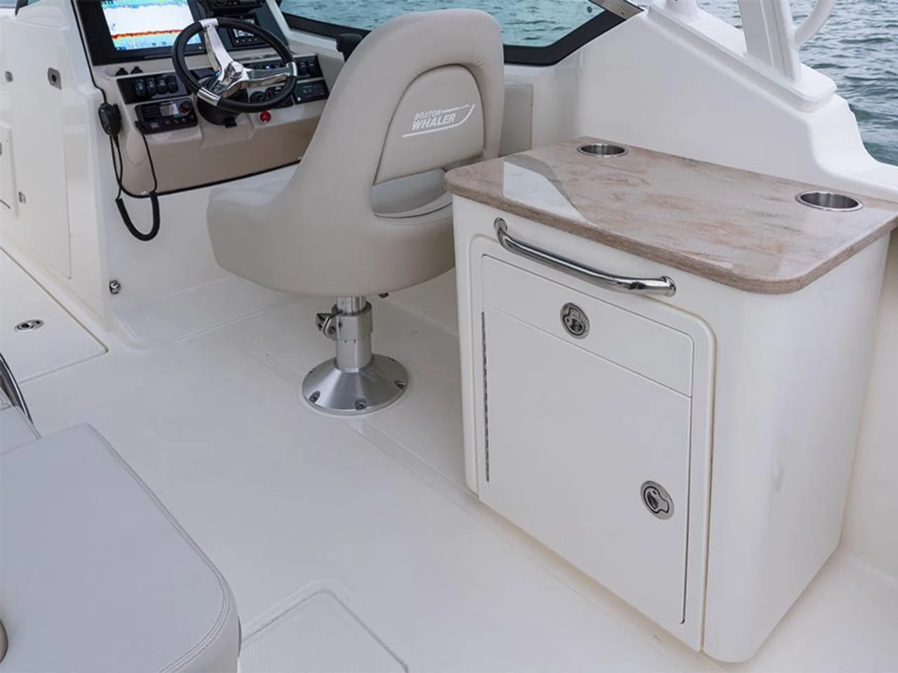 2027 Boston Whaler 240 Vantage 24.0 feet, Cocoa, Florida #85