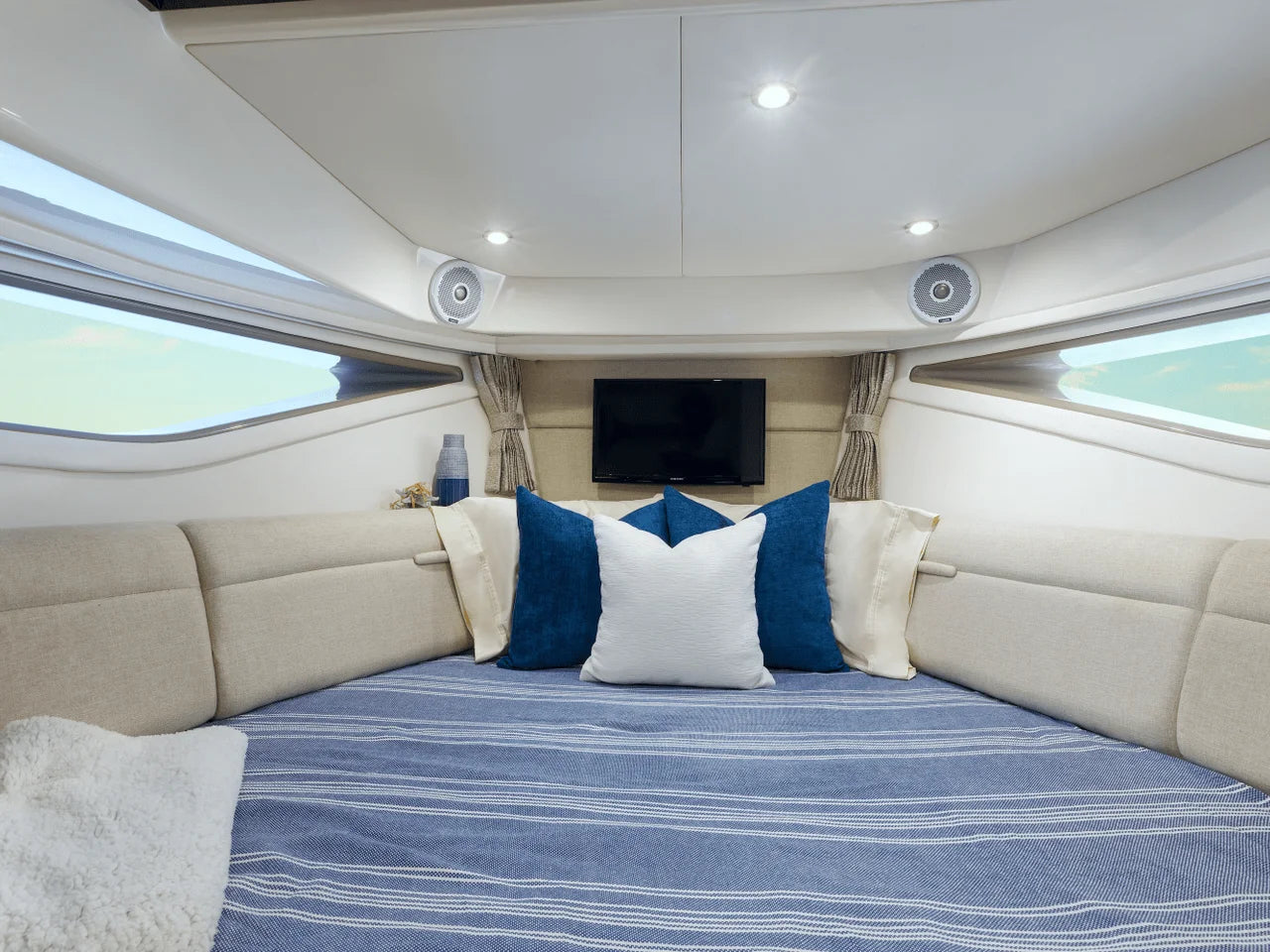 2026 Sea Ray Sundancer 320 Outboard 32.0 feet, Inuvik, Northwest Territories #24