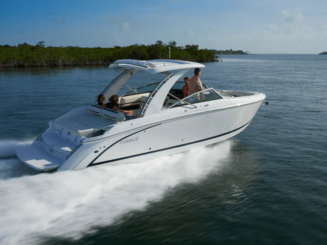 2026 Cobalt R31 Surf 30.0 feet, Inuvik, Northwest Territories #18