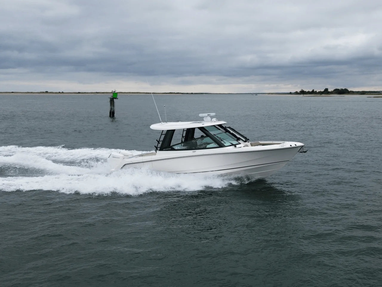 2026 Boston Whaler 330 Vantage 33.0 feet, Charleston, SC #15