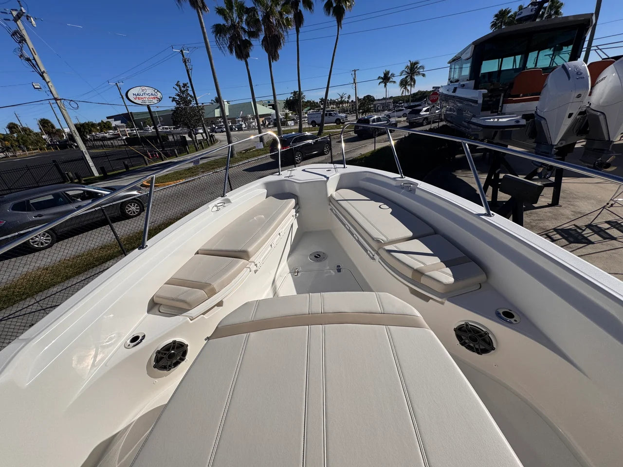 2026 Boston Whaler 280 Dauntless 28.0 feet, Stuart, Florida #30