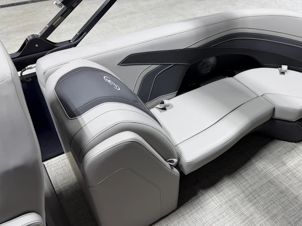 2027 Barletta CABRIO22QC 22.0 feet, Crosslake, Minnesota #55