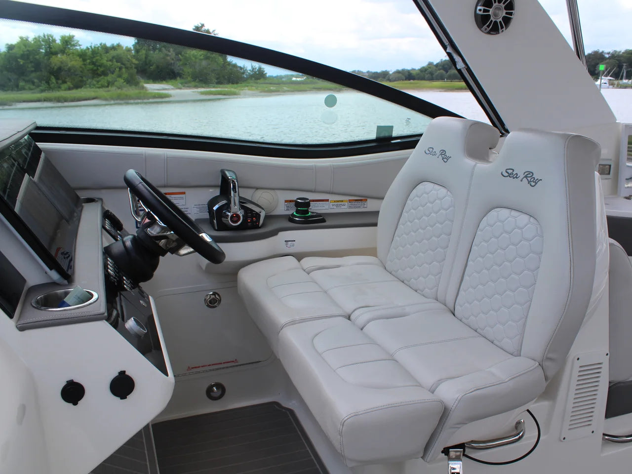 2023 Sea Ray 320 SUNDANCER 32.0 feet, Carolina Beach, NC #19