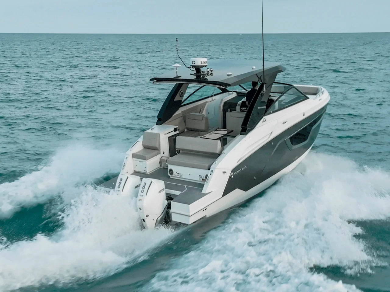 2026 Cruisers Yachts 34 GLS Outboard 35.0 feet, Inuvik, Northwest Territories #63