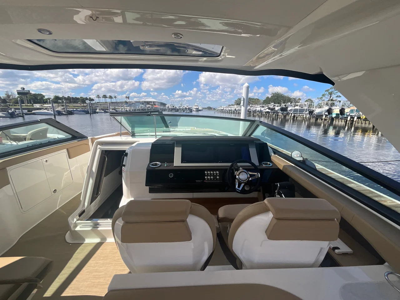 2026 Sea Ray SLX 400 Outboard 40.0 feet, Jacksonville Beach, Florida #16