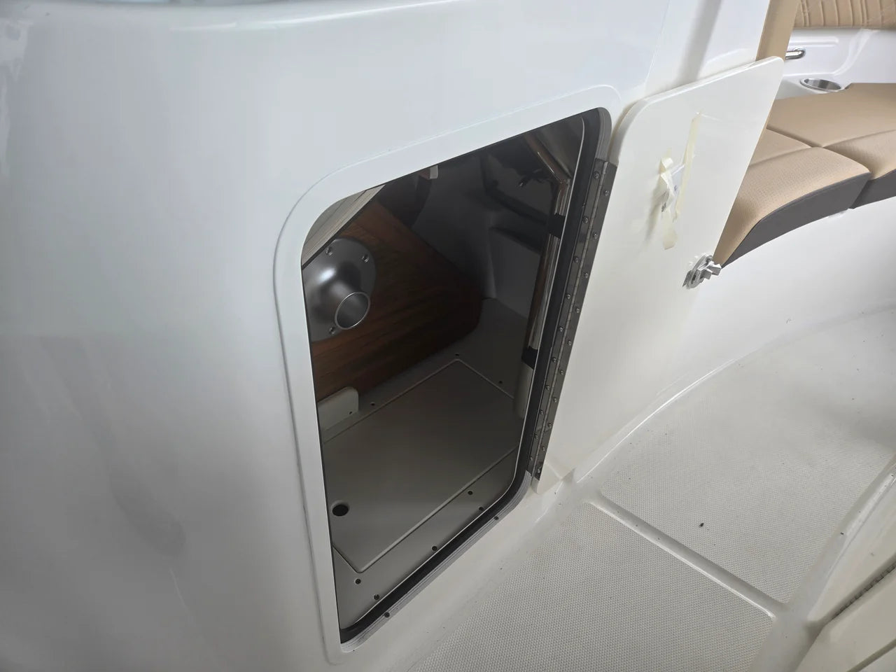 2026 Sea Ray SDX 230 Outboard 23.0 feet, Charleston, SC #12