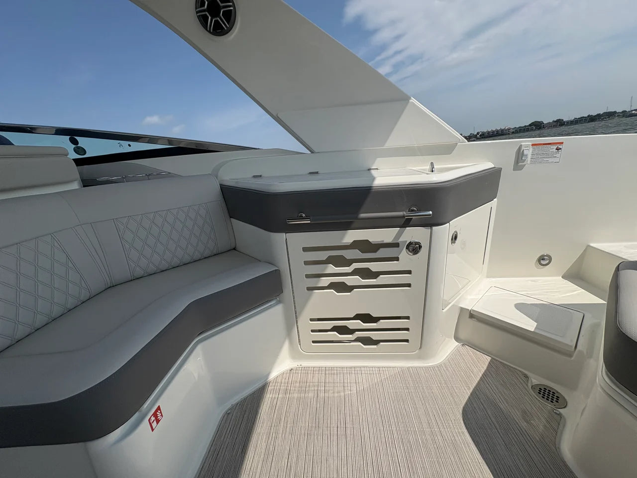 2026 Sea Ray SLX 310 Outboard 31.0 feet, Seabrook, TX #20
