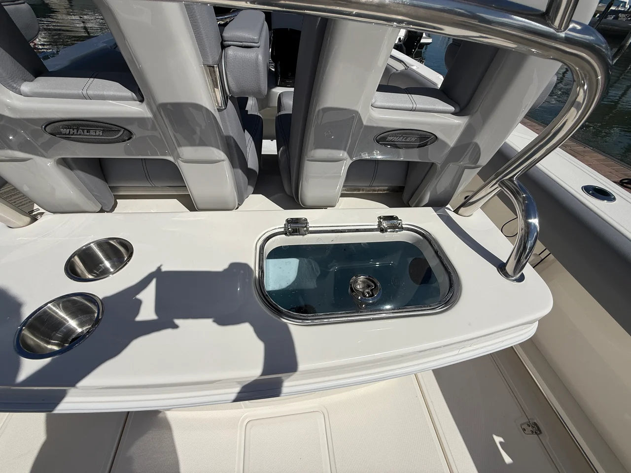 2027 Boston Whaler 250 Outrage 25.0 feet, Sarasota, FL #23