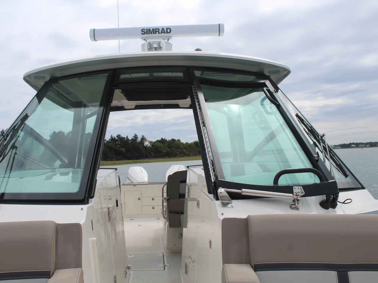 2026 Boston Whaler 330 Vantage 33.0 feet, Charleston, SC #59