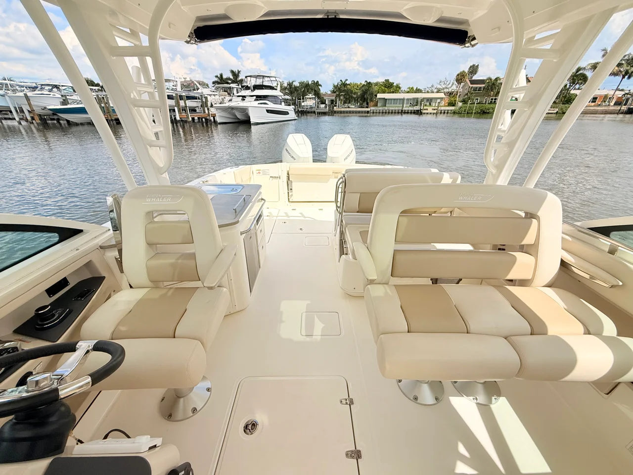 2024 Boston Whaler 320 Vantage 32.0 feet, St Petersburg, FL #55
