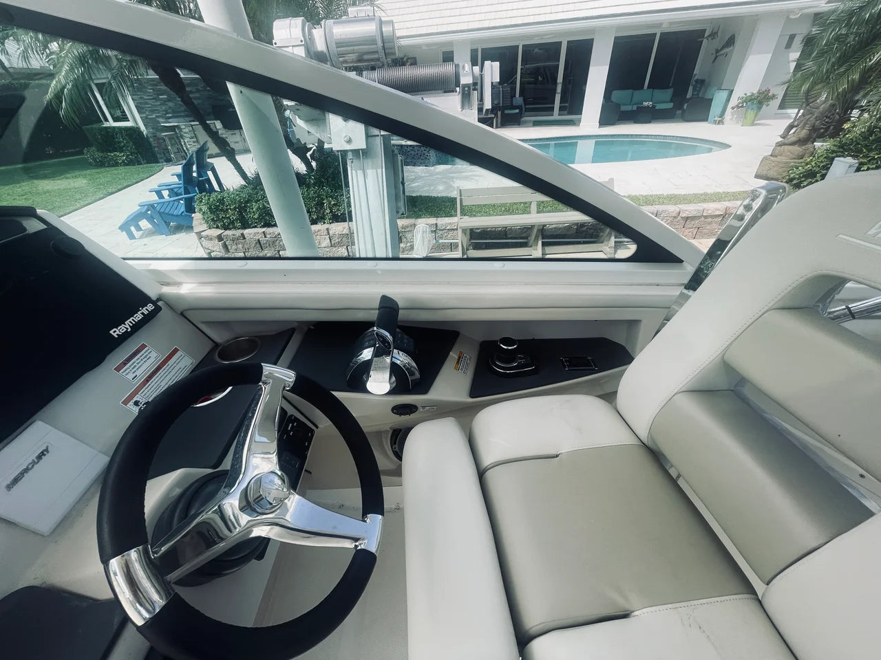 2022 Boston Whaler 320 VANTAGE 32.0 feet, Delray Beach, FL #19