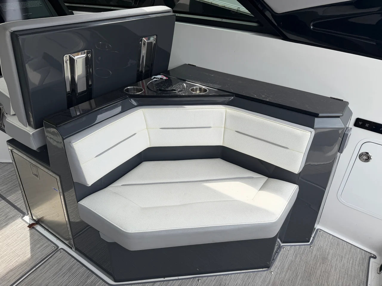 2022 Cobalt A36BR 36.0 feet, Lake Ozark, MO #15