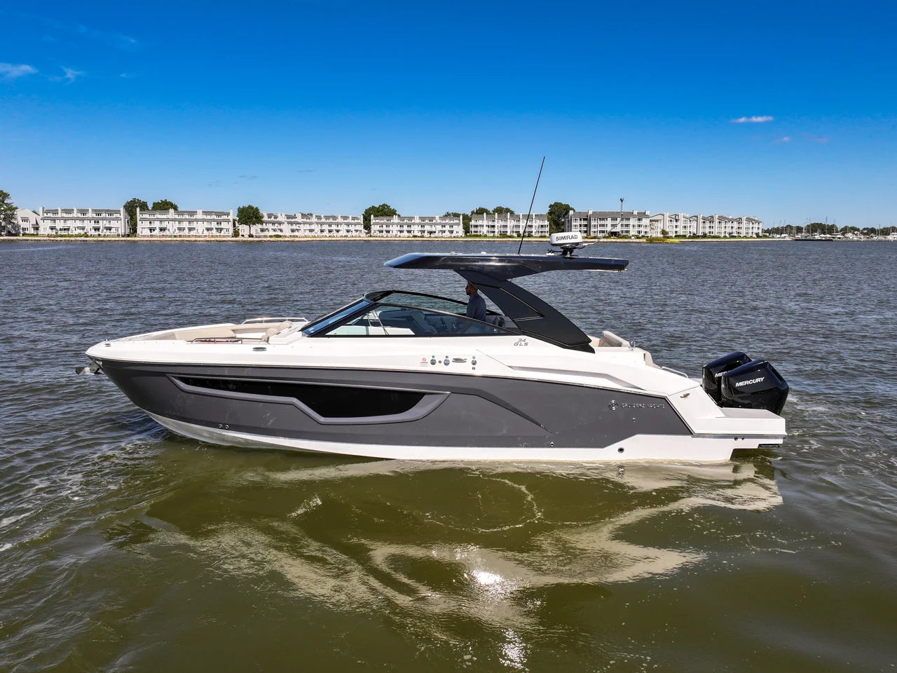 2026 Cruisers Yachts 34 GLS Outboard 34.0 feet, Grasonville, MD #5