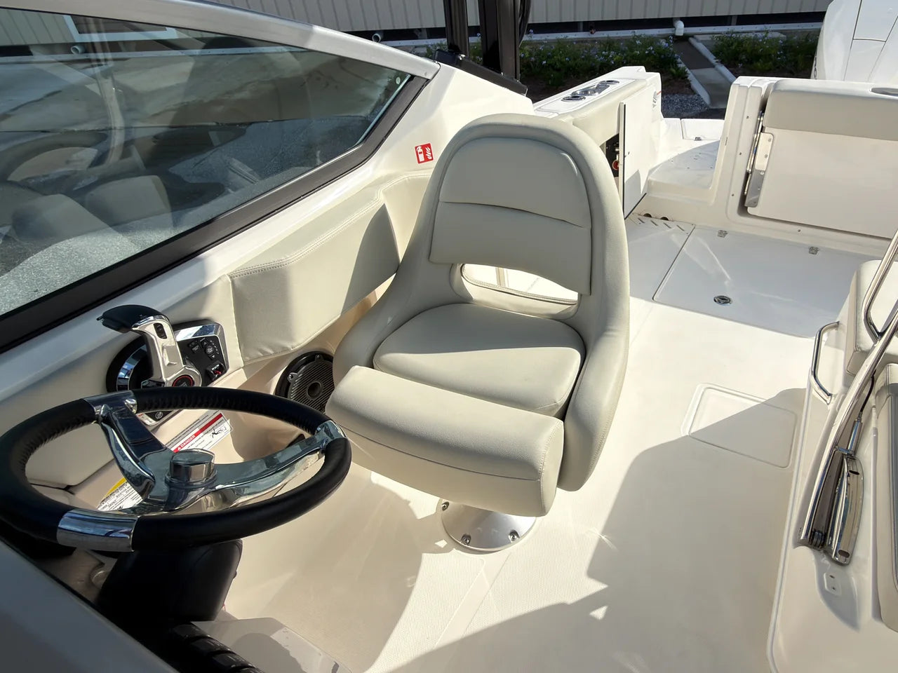 2027 Boston Whaler 240 Vantage 24.0 feet, Panama City, FL #22