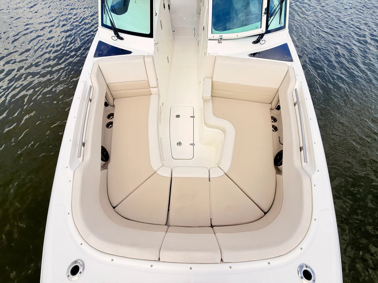 2024 Boston Whaler 320 Vantage 32.0 feet, St Petersburg, FL #70