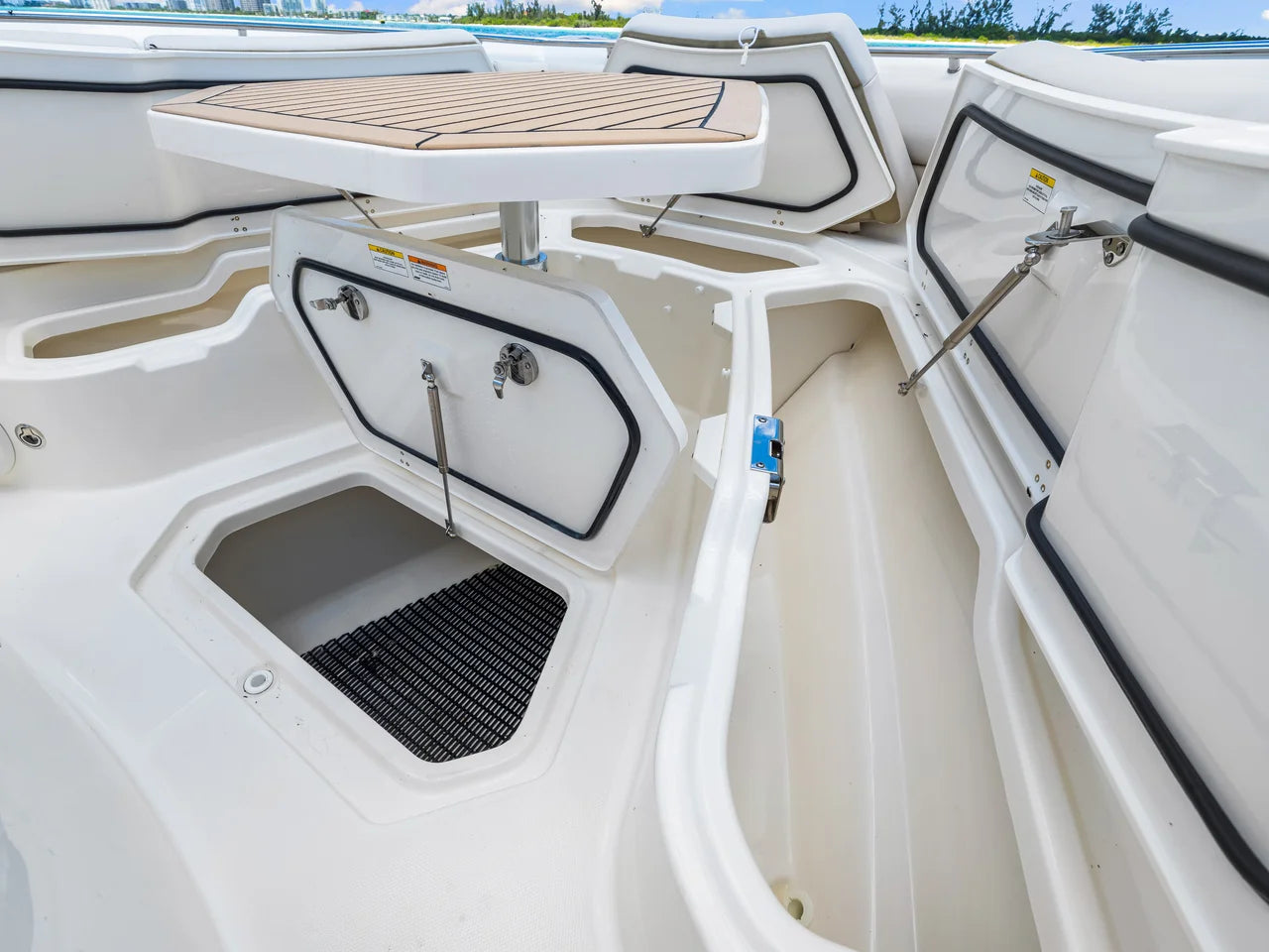 2026 Boston Whaler 380 Outrage 38.0 feet, Sarasota, FL #24