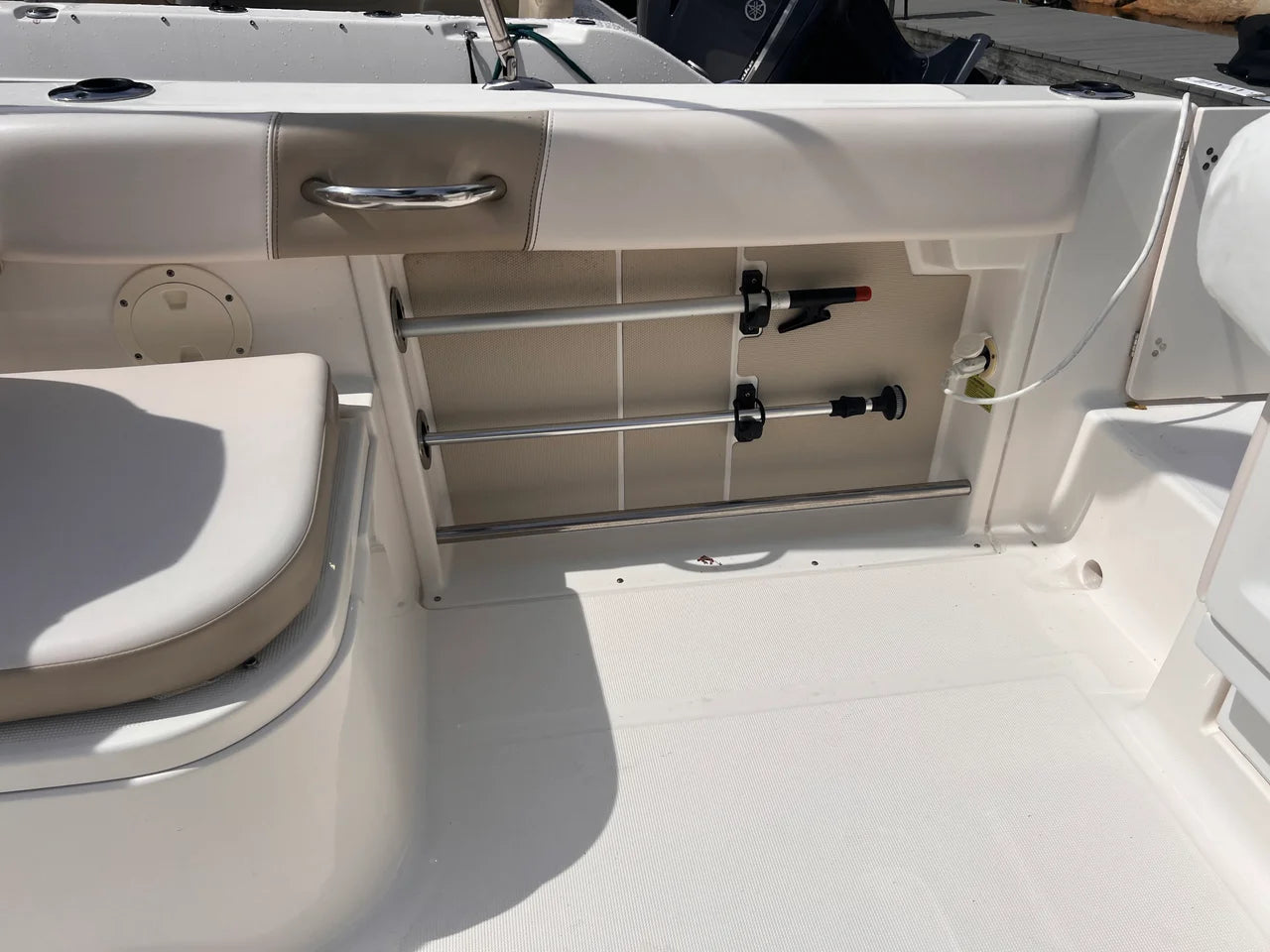 2017 Robalo R227 21.0 feet, Wakefield, RI #23