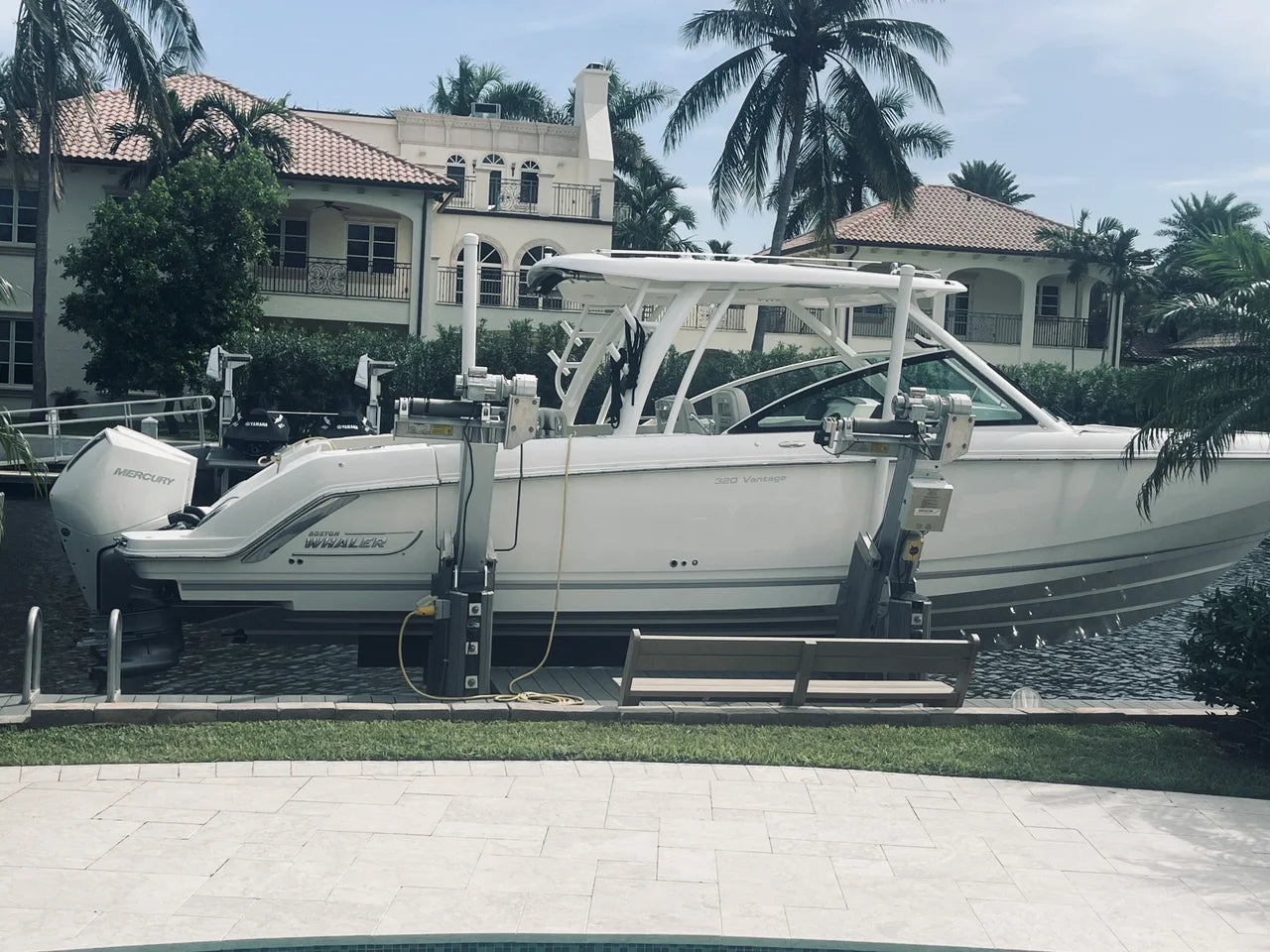 2022 Boston Whaler 320 VANTAGE 32.0 feet, Delray Beach, FL #4