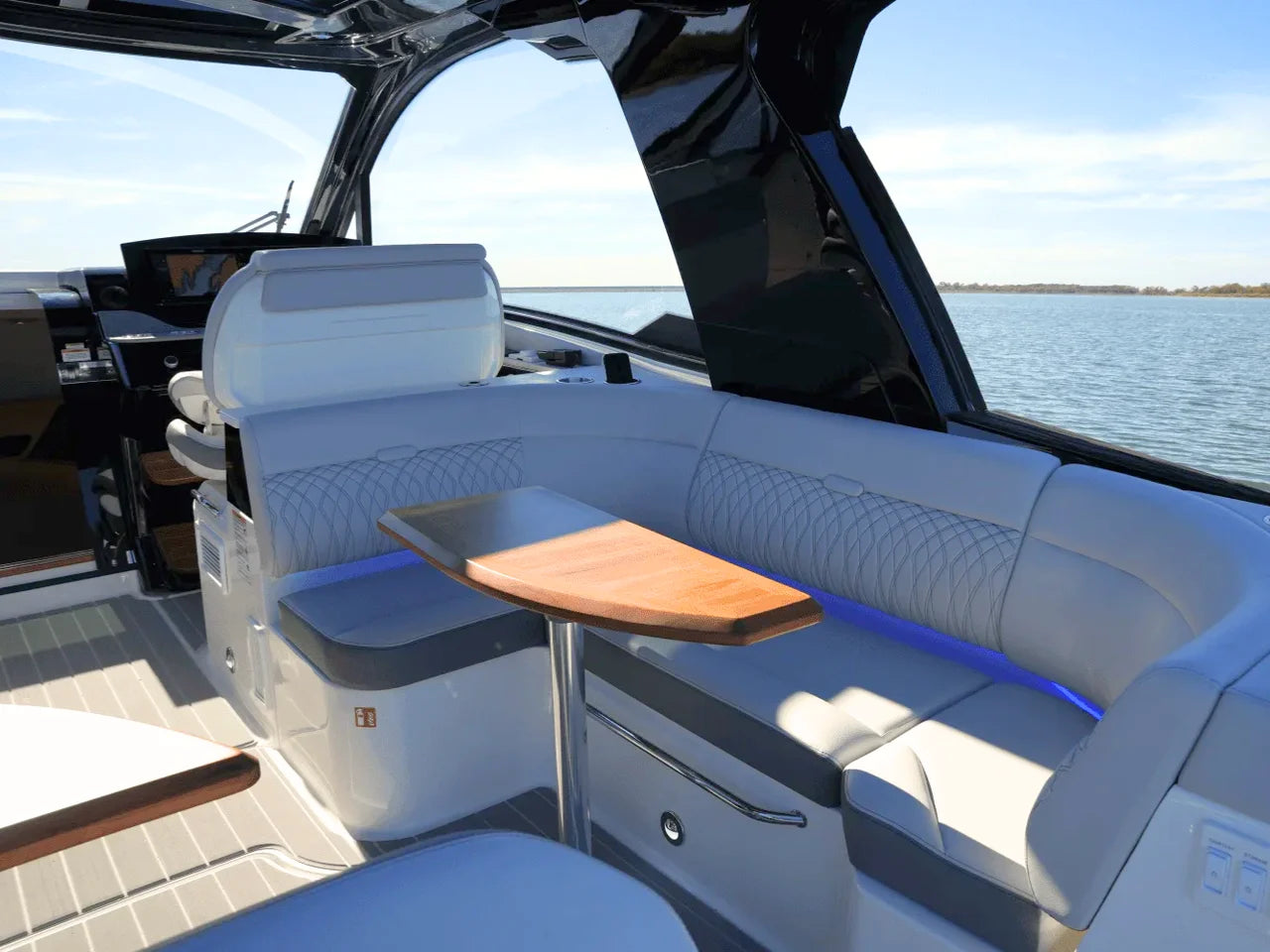 2025 Sea Ray Sundancer 370 37.0 feet, Lewisville, TX #13