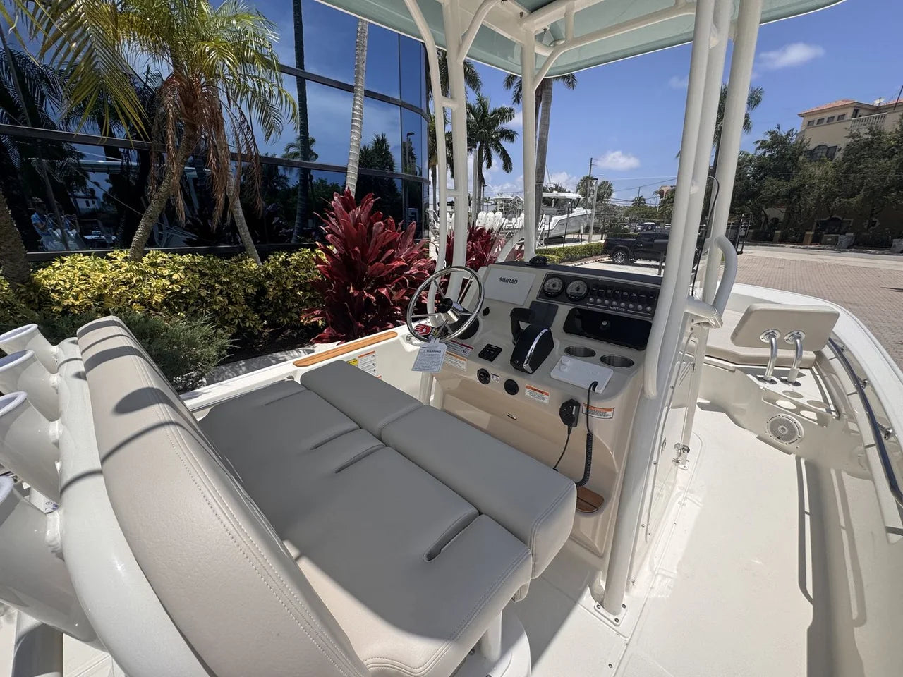 2027 Boston Whaler 210 Montauk 21.0 feet, Jupiter, Florida #17