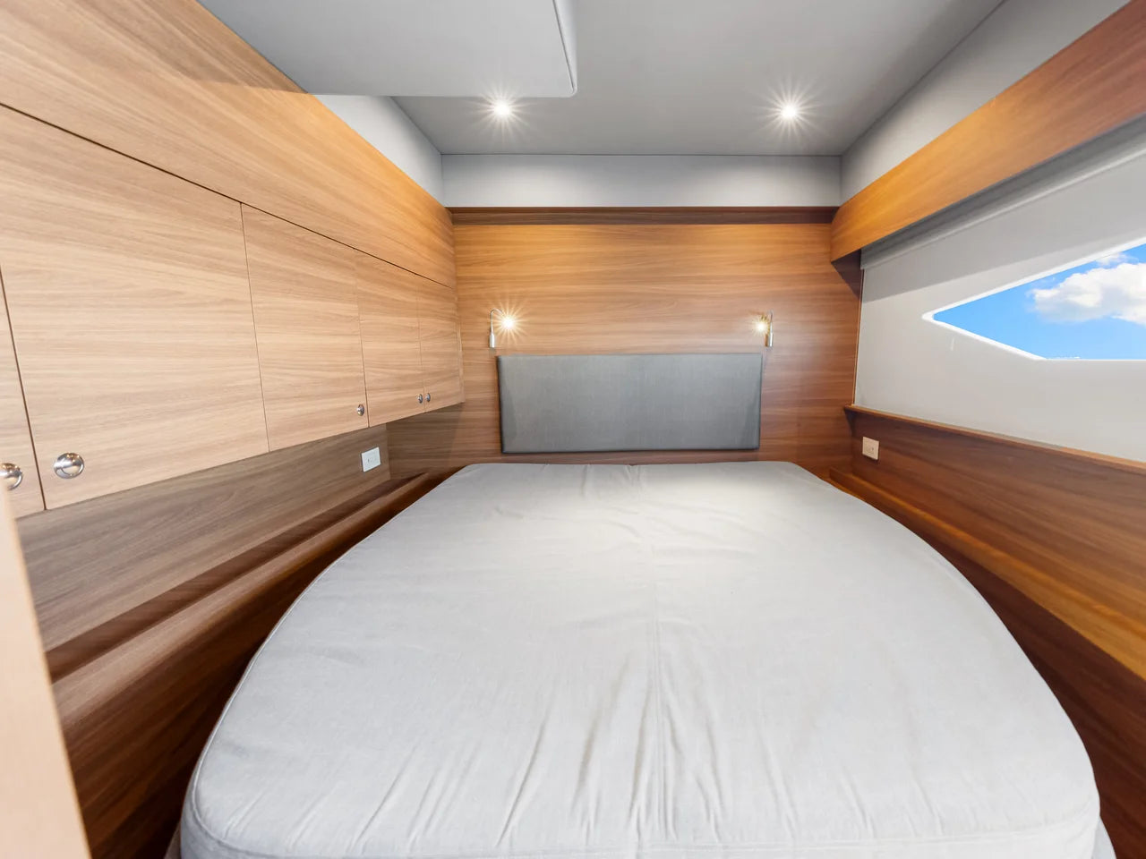 2022 Aquila 54 Yacht 54.0 feet, St Petersburg, FL #108