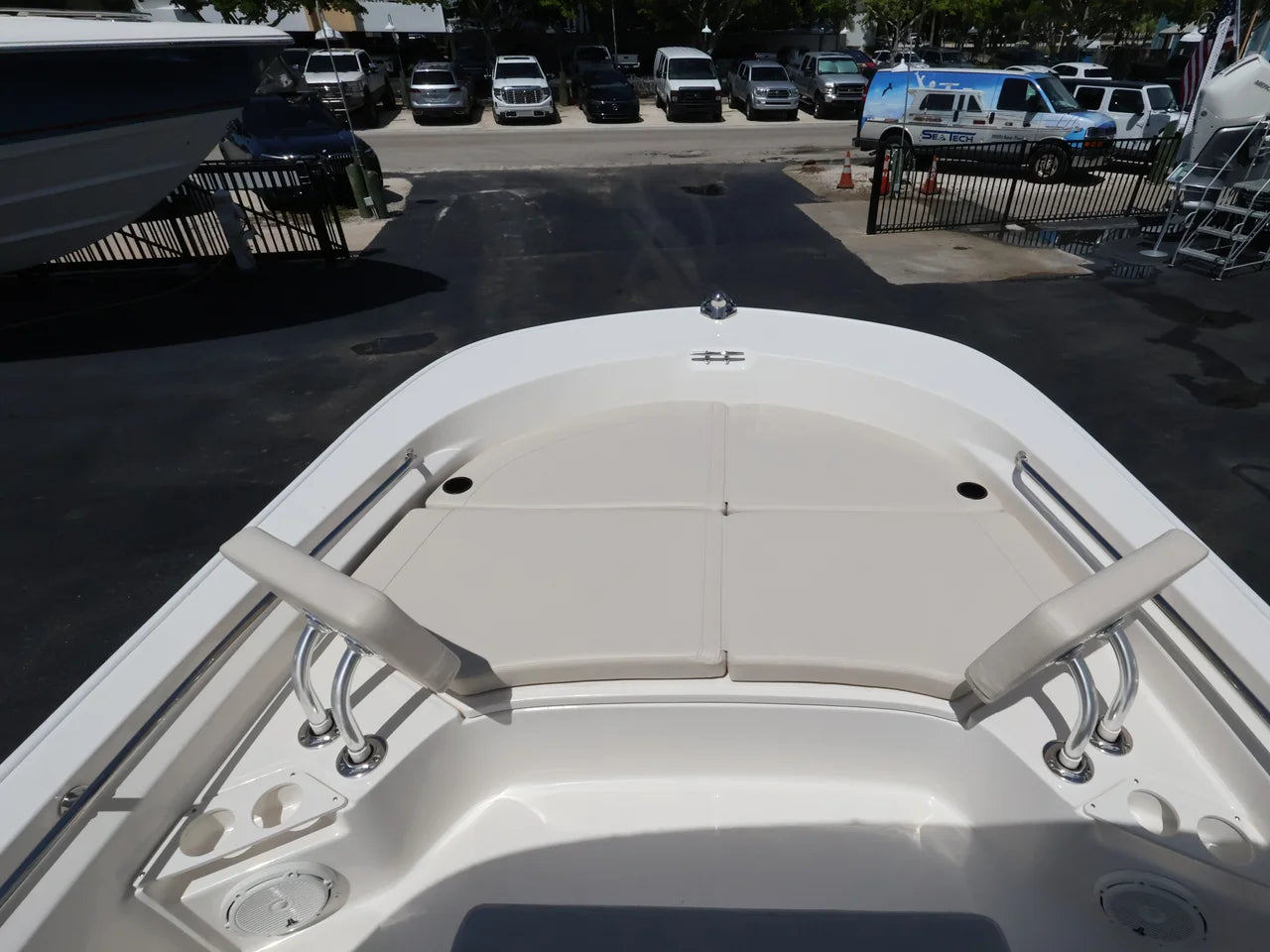 2027 Boston Whaler 210 Montauk 21.0 feet, Naples, Florida #21
