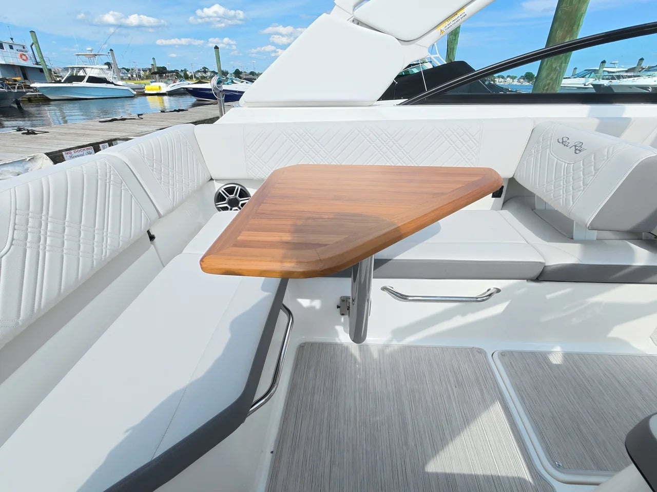 2026 Sea Ray SDX 250 Outboard 25.0 feet, Norwalk, Connecticut #16