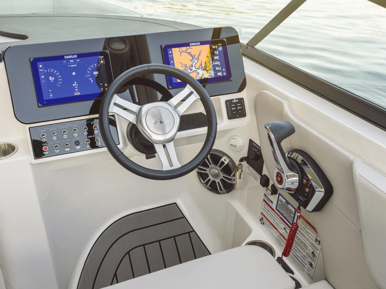 2027 Sea Ray SDX 270 Outboard 27.0 feet, Huntington, NY #23