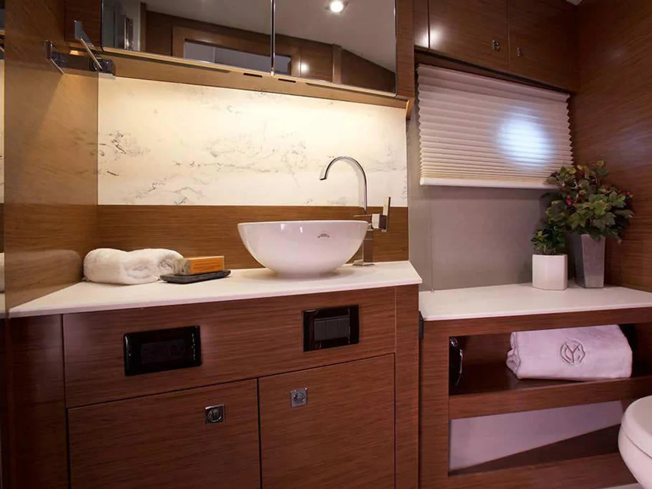 2026 Cruisers Yachts 46 Cantius 46.0 feet, Pensacola, Florida #15