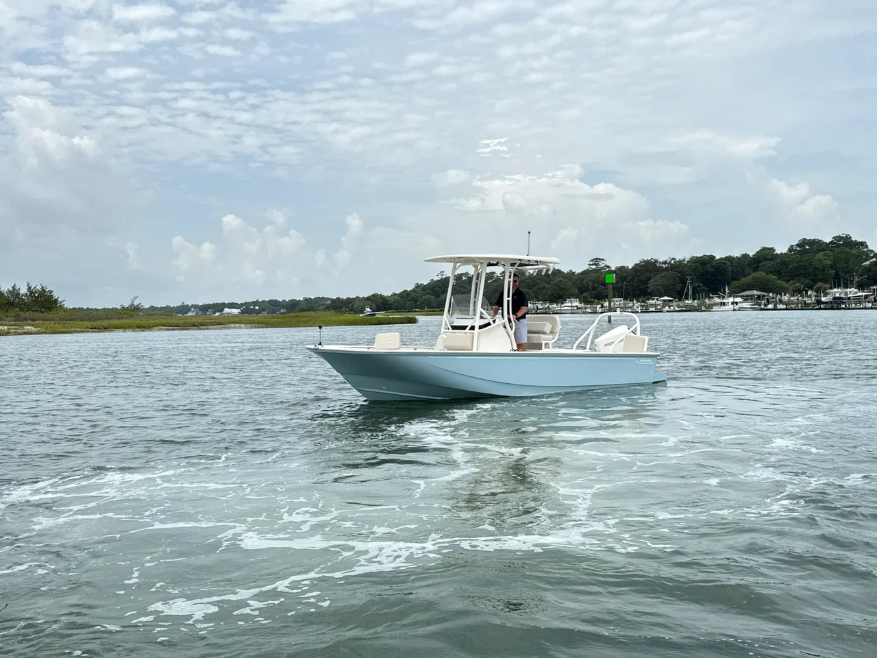 2027 Boston Whaler 210 Montauk 21.0 feet, Wrightsville Beach, North Carolina #9