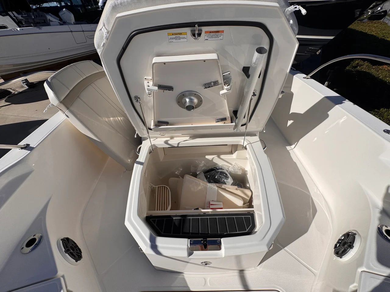 2026 Boston Whaler 280 Dauntless 28.0 feet, Stuart, Florida #24