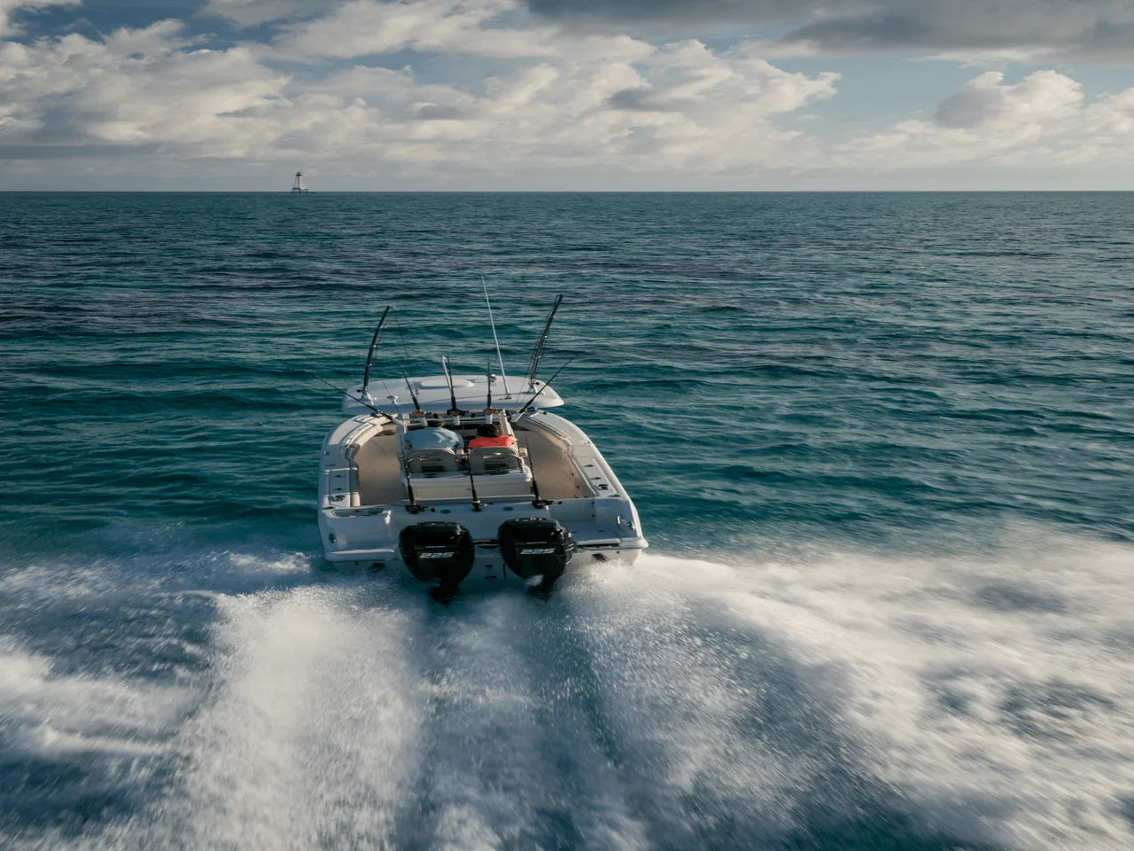 2027 Boston Whaler 250 Outrage 25.0 feet, Wrightsville Beach, North Carolina #45